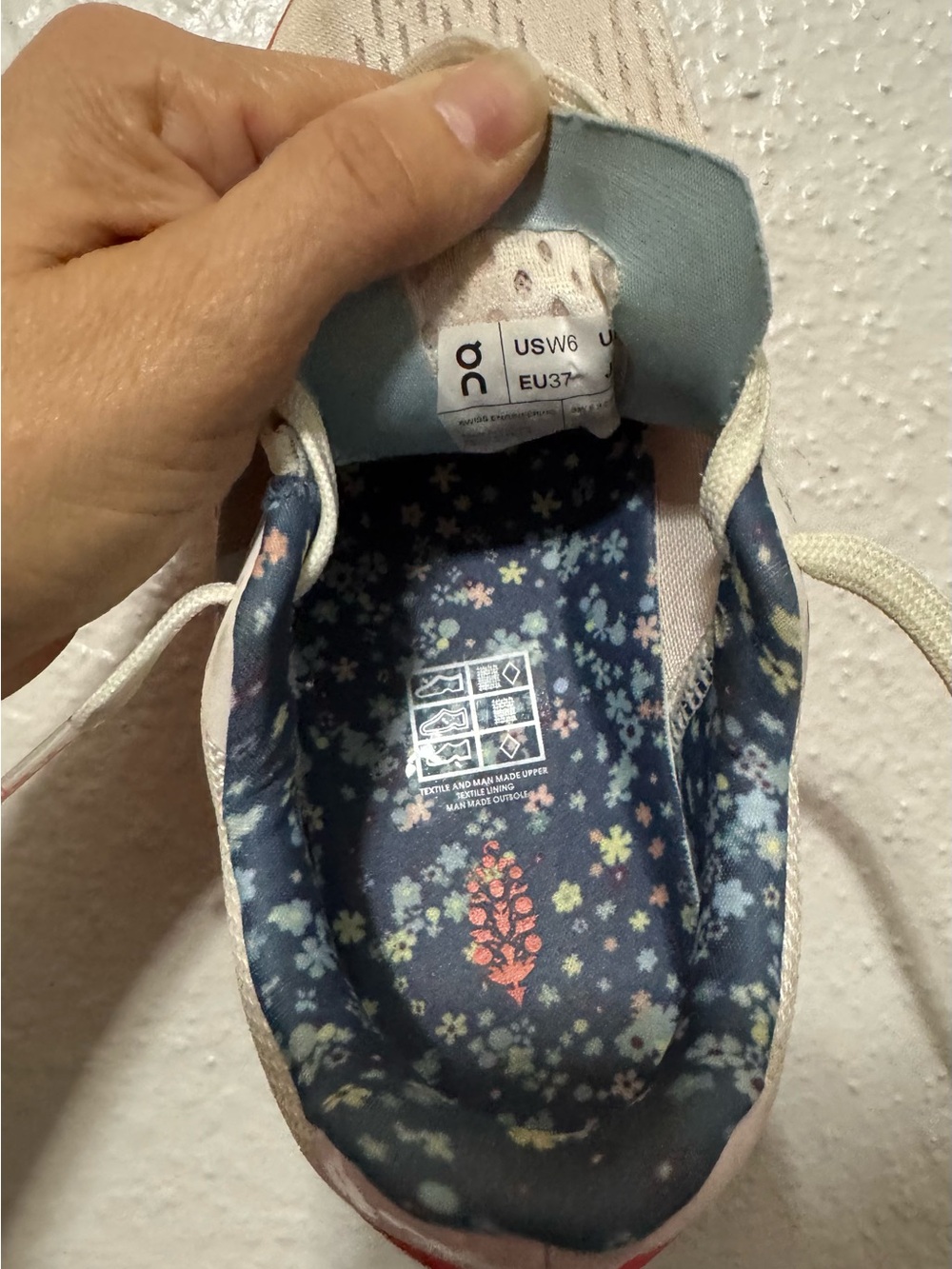 FP Movement XOnCloudMonster sneakers Oyster/Lotus - Picture 3 of 16